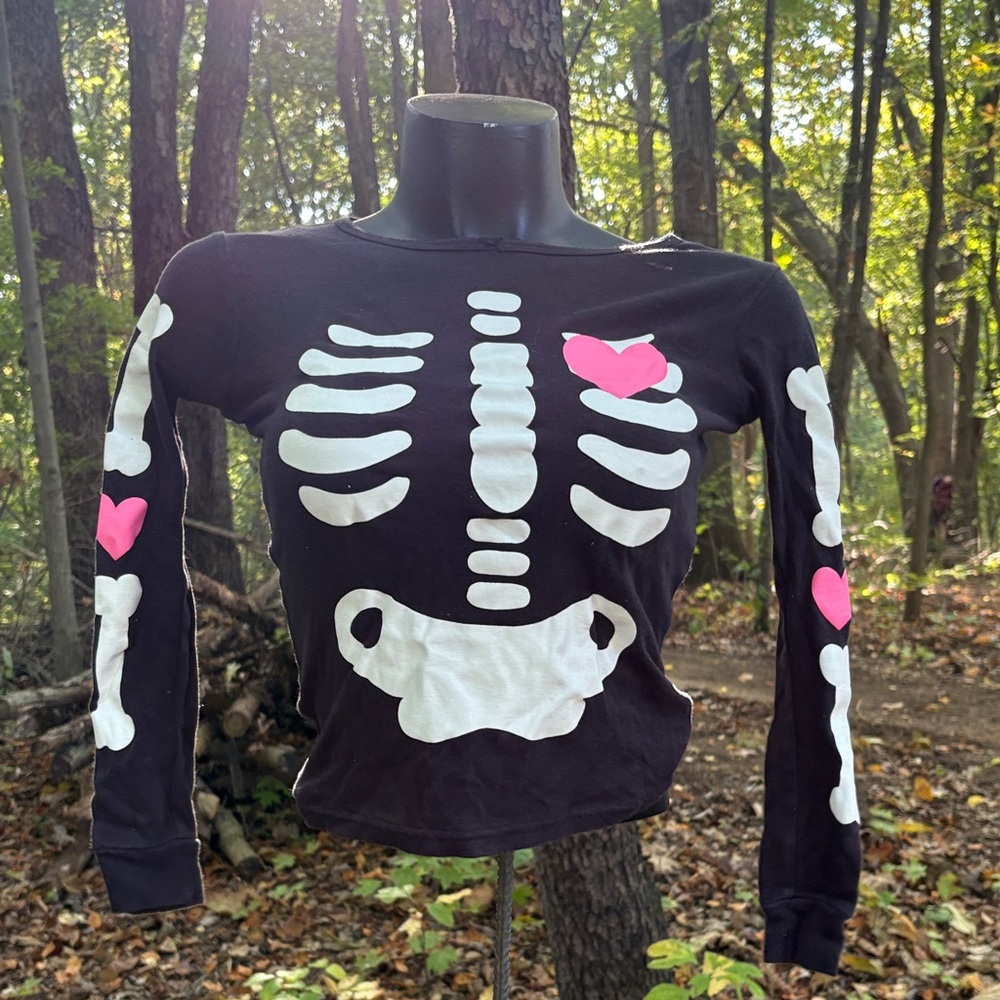 Carter's Black Skeleton Pajama Top with Pink Hearts
